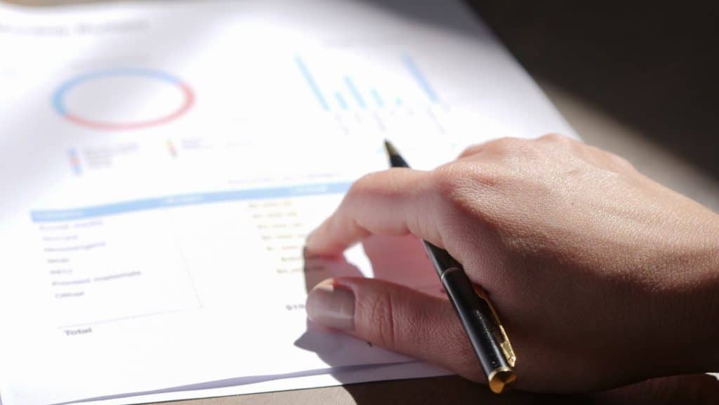 Rapports extra-financiers : pourquoi la donnée brute ne suffit pas